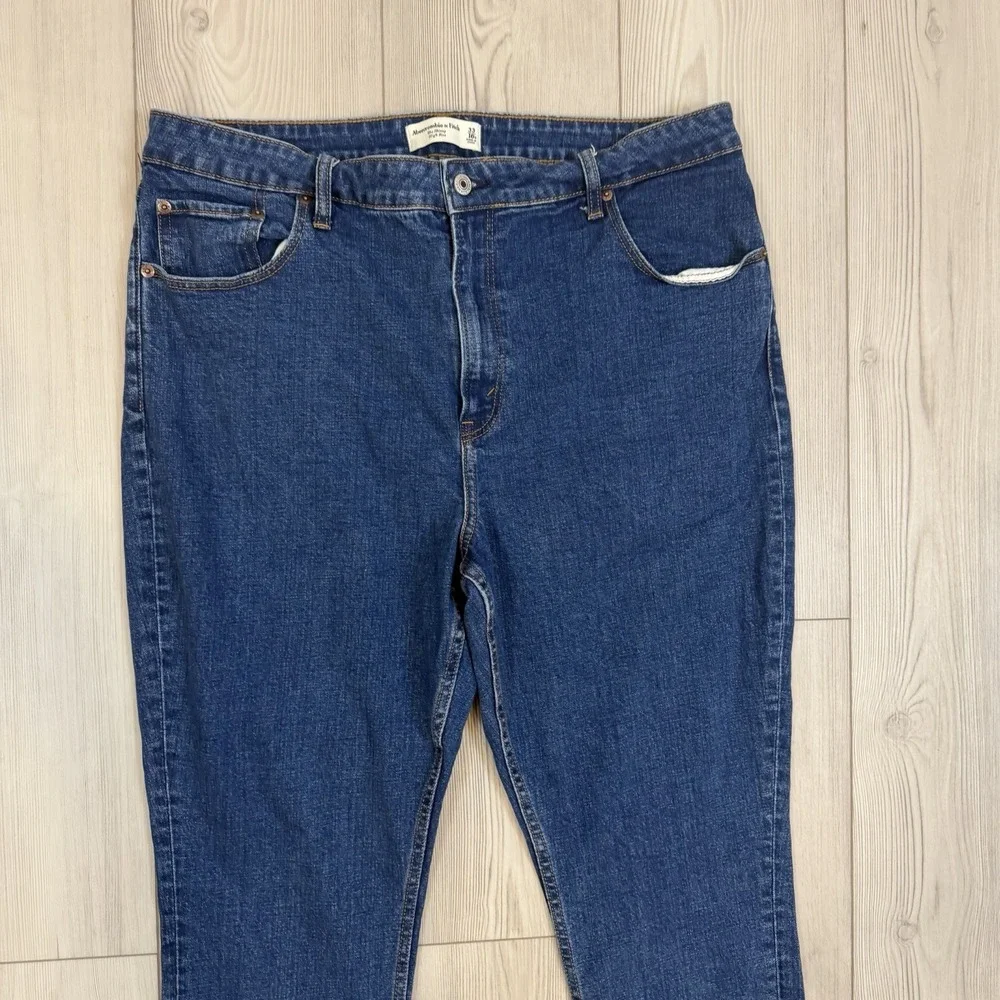Abercrombie‎ & Fitch 33/16S Skinny High Rise Blue Jeans Curve Love